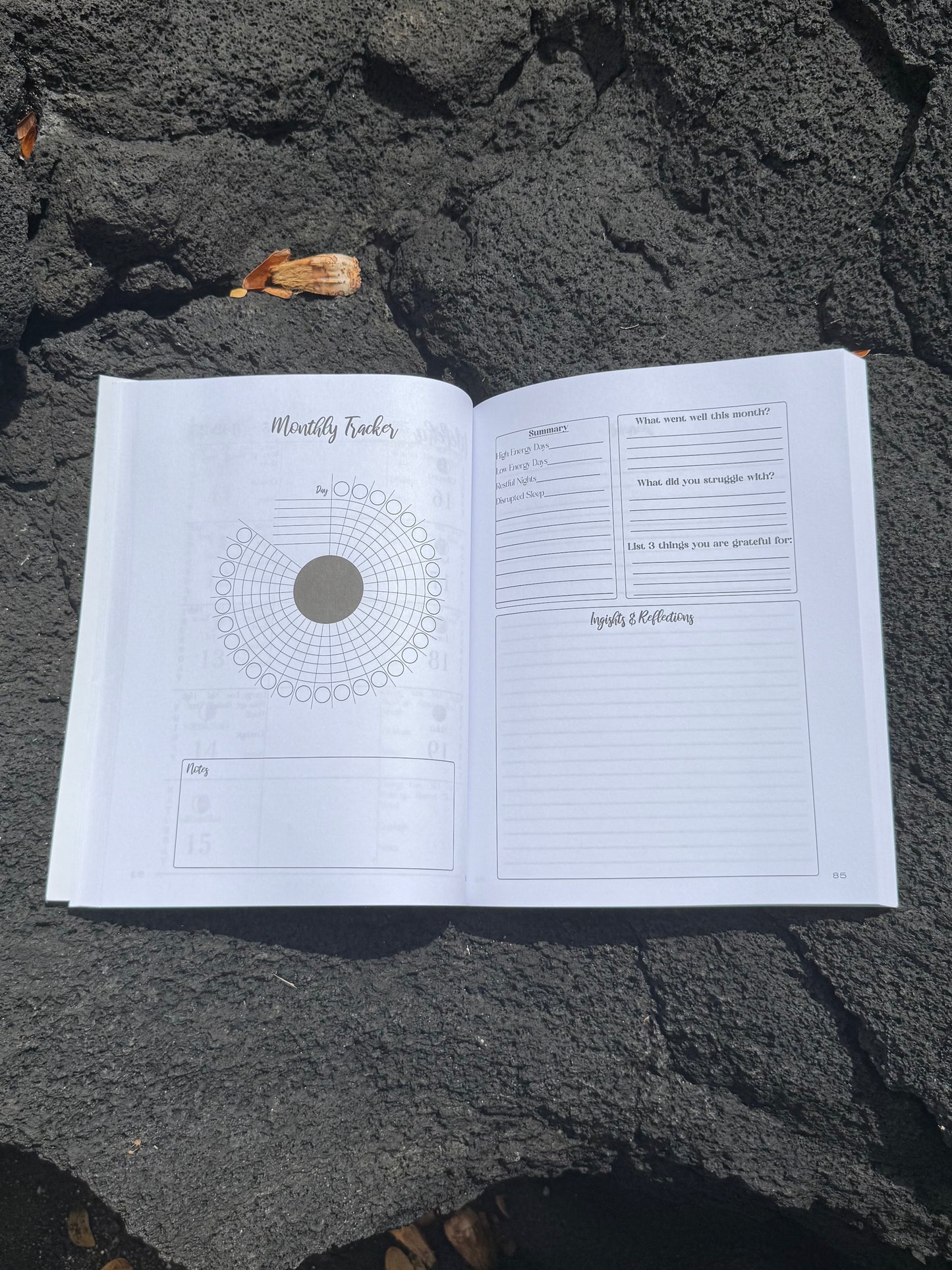2026 - 2027 Kaulana Mahina Lunar Alignment Planner - Hawaiian Lunar Calendar - Blue Cover