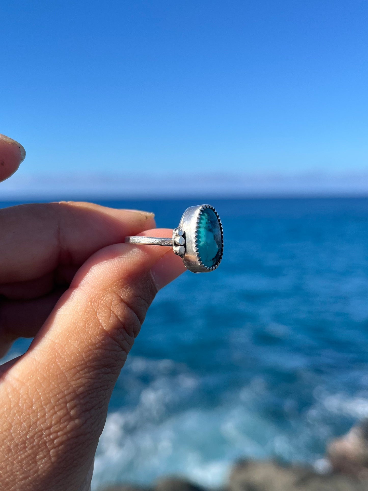 Hubei Turquoise Sterling Silver Ring Size 8 - Bright Blue and Black Oval Shaped ring with accents on a single band