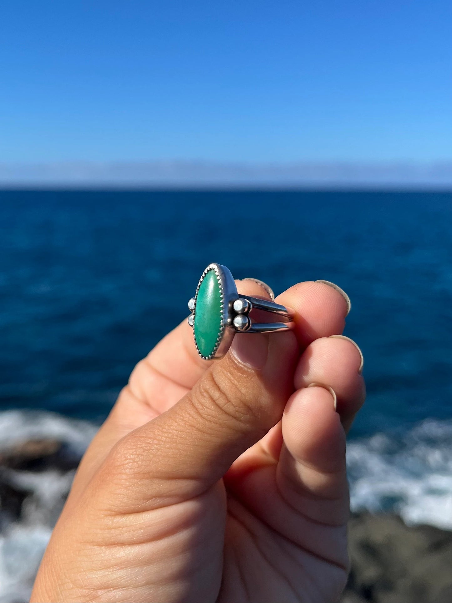 Hubei Turquoise Sterling Silver Ring Size 7 - Green Turquoise Marquise Shaped Ring with silver accents and double band